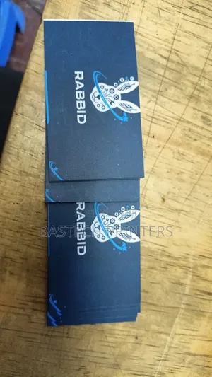 Custom Designed Business Cards Printing