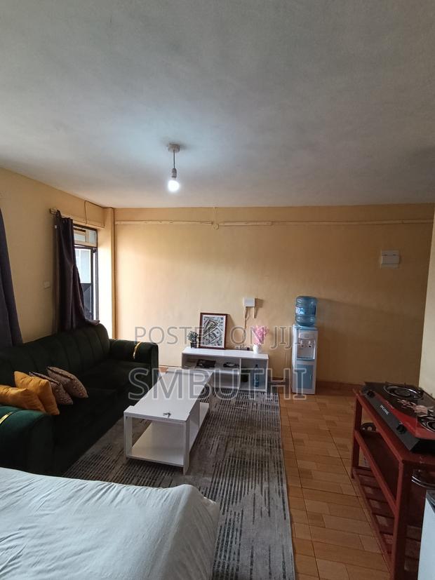 Studio Airbnb in Witeithie at 1500 Only - thumbnail 6