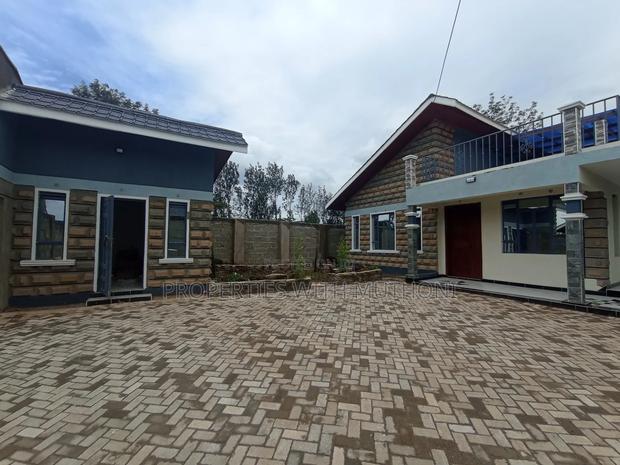 3bdrm Bungalow in Rimpa for sale - thumbnail 2