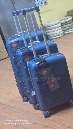 3in1 Strong Lightweight Suitcase Set - main view