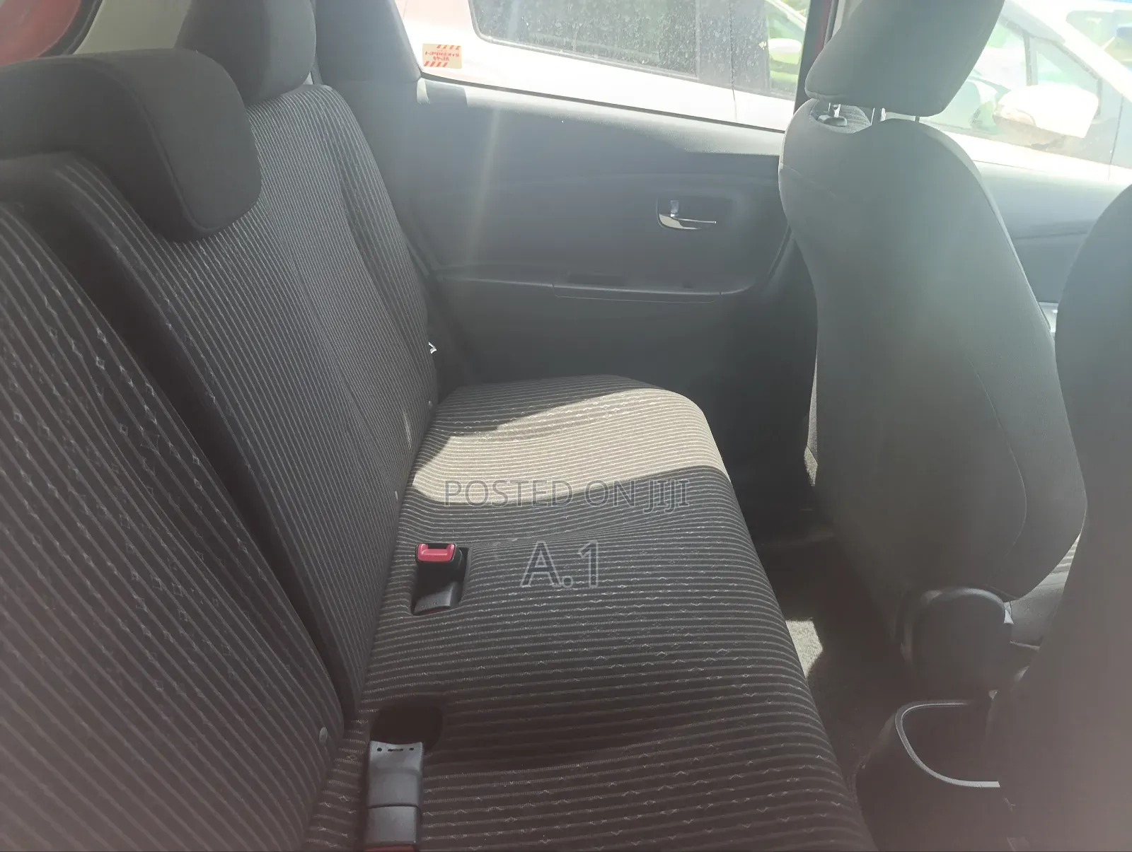 Toyota Vitz 1.0 FWD 5dr 2019 Orange
