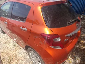 Toyota Vitz 1.0 FWD 5dr 2019 Orange