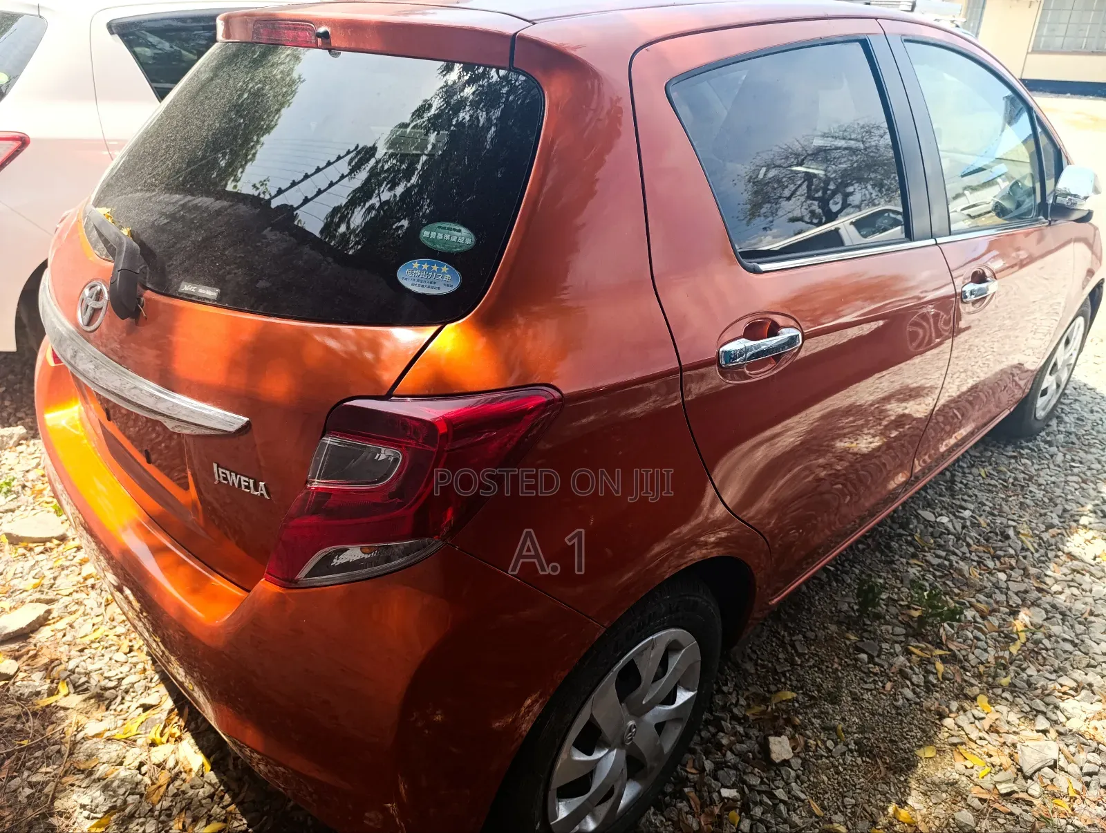 Toyota Vitz 1.0 FWD 5dr 2019 Orange