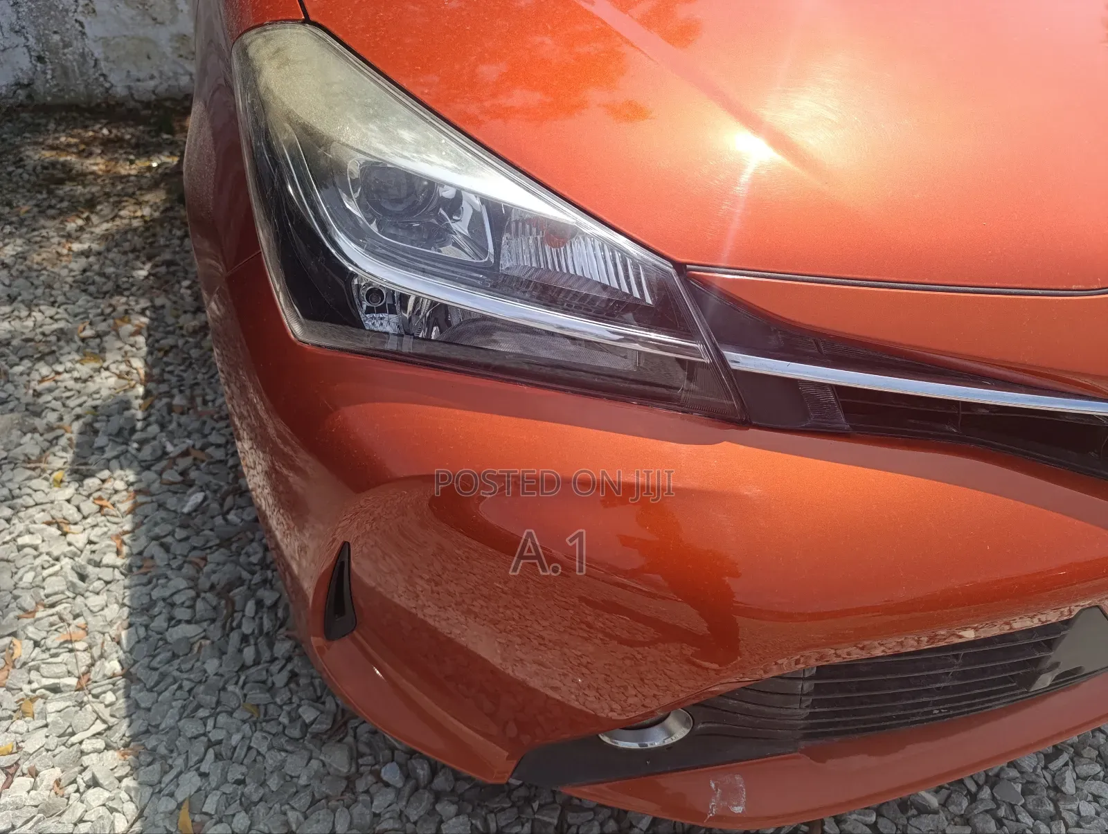 Toyota Vitz 1.0 FWD 5dr 2019 Orange