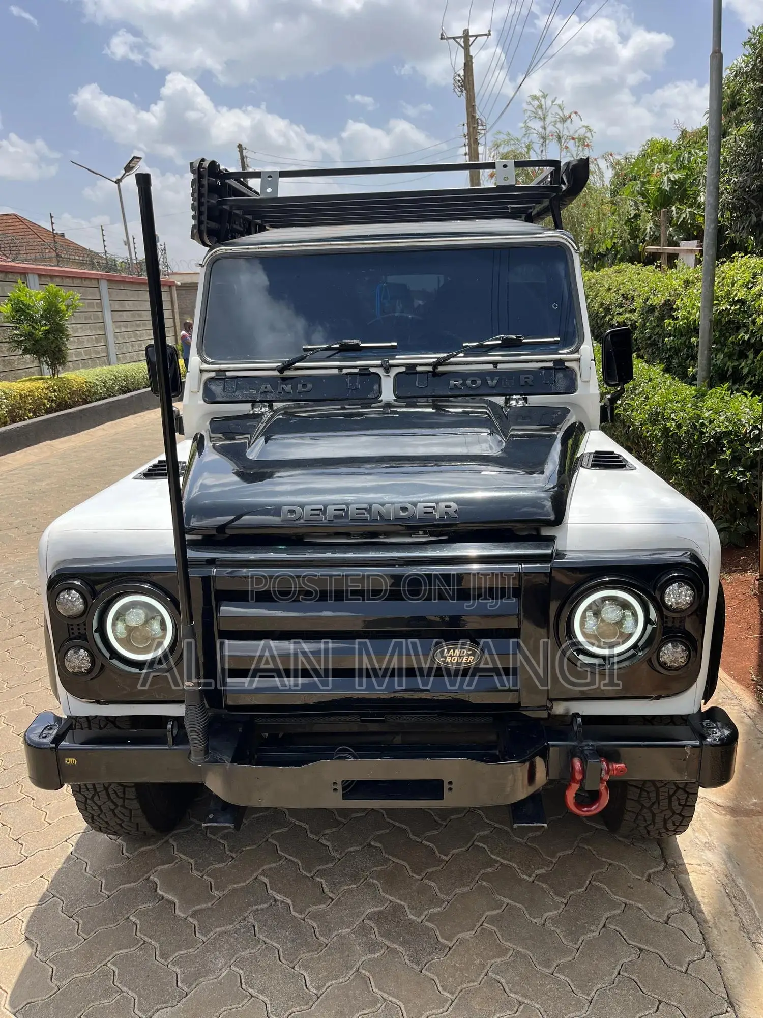 Land Rover Defender 1997 White