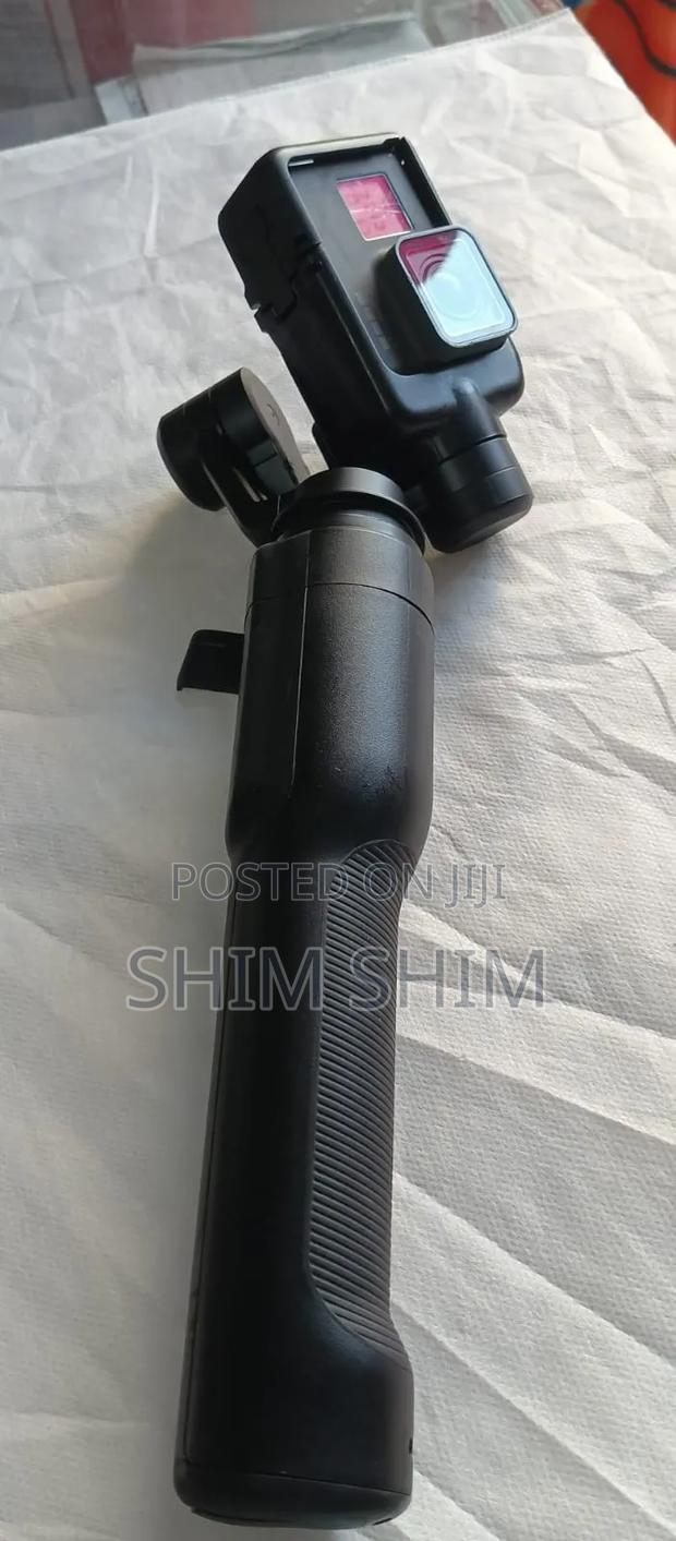 Gopro Hero 5 Black With Karma Grip Stabilizer - thumbnail 3