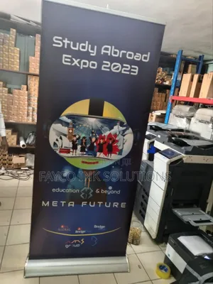  Heavy-Duty Broad Base Roll-Up Banners — Built to Dominate the Room