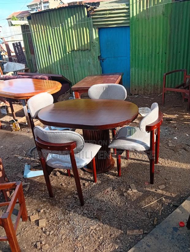 Comfy 4 Seater Dining - thumbnail 2