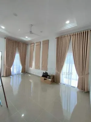 Blige Curtains Mixed With Gold Best for Living Rooms