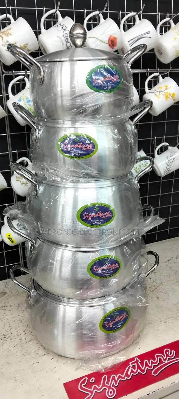 Signature 5pcs Aluminum Sufurias Set 
Belly Pot With Lids
* - main view