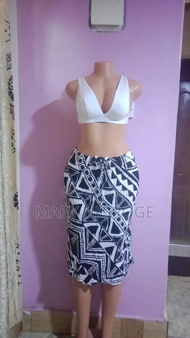 Top And. Short - thumbnail 3