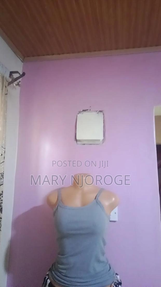 Top And. Short - thumbnail 4