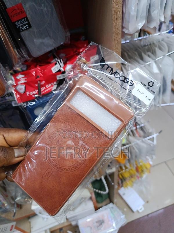 Google Pixel 7 Pro Magnetic Magsafe Leather Back Case - thumbnail 3