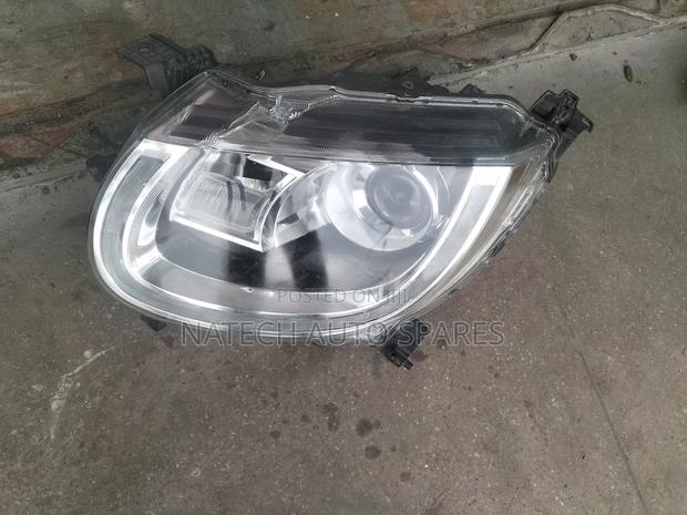 Suzuki Ignis Headlight Zenon