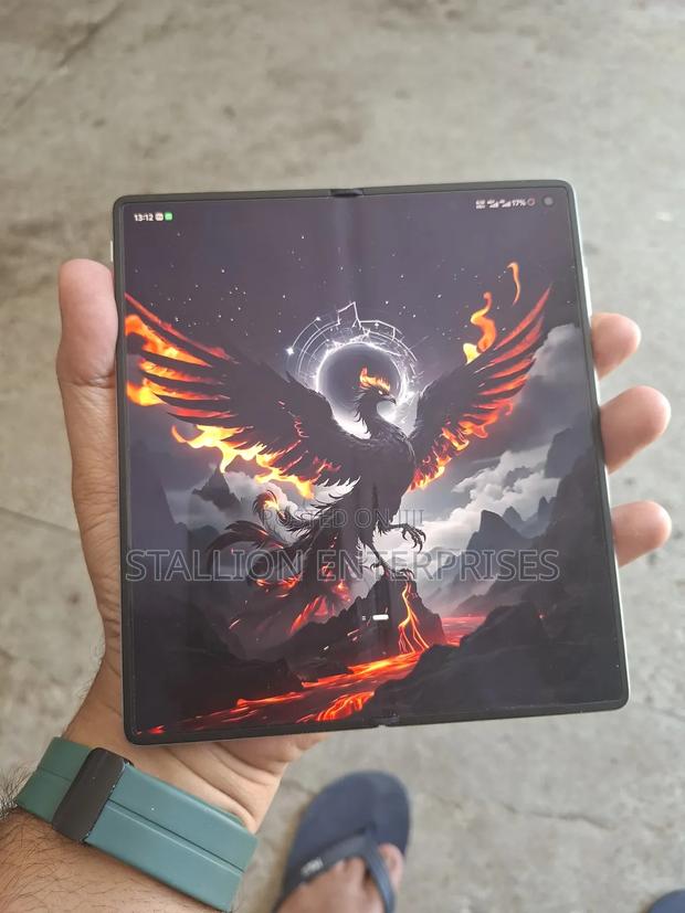 Vivo X Fold3 Pro 512 GB White - main view