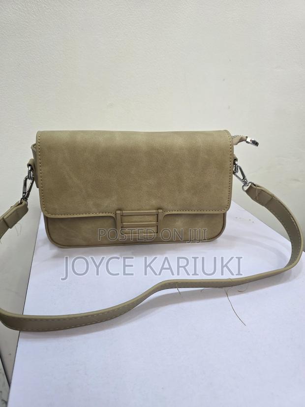 Classy Hand Bags - thumbnail 5