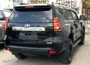Toyota Land Cruiser Prado 2021 Black