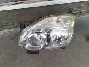 Nissan Extrail 2014 Headlight Zenon