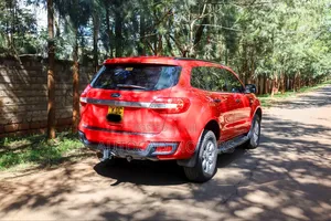 Ford Everest 2019 Red