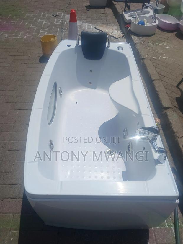 Ex_uk Jaccuzi. - thumbnail 3