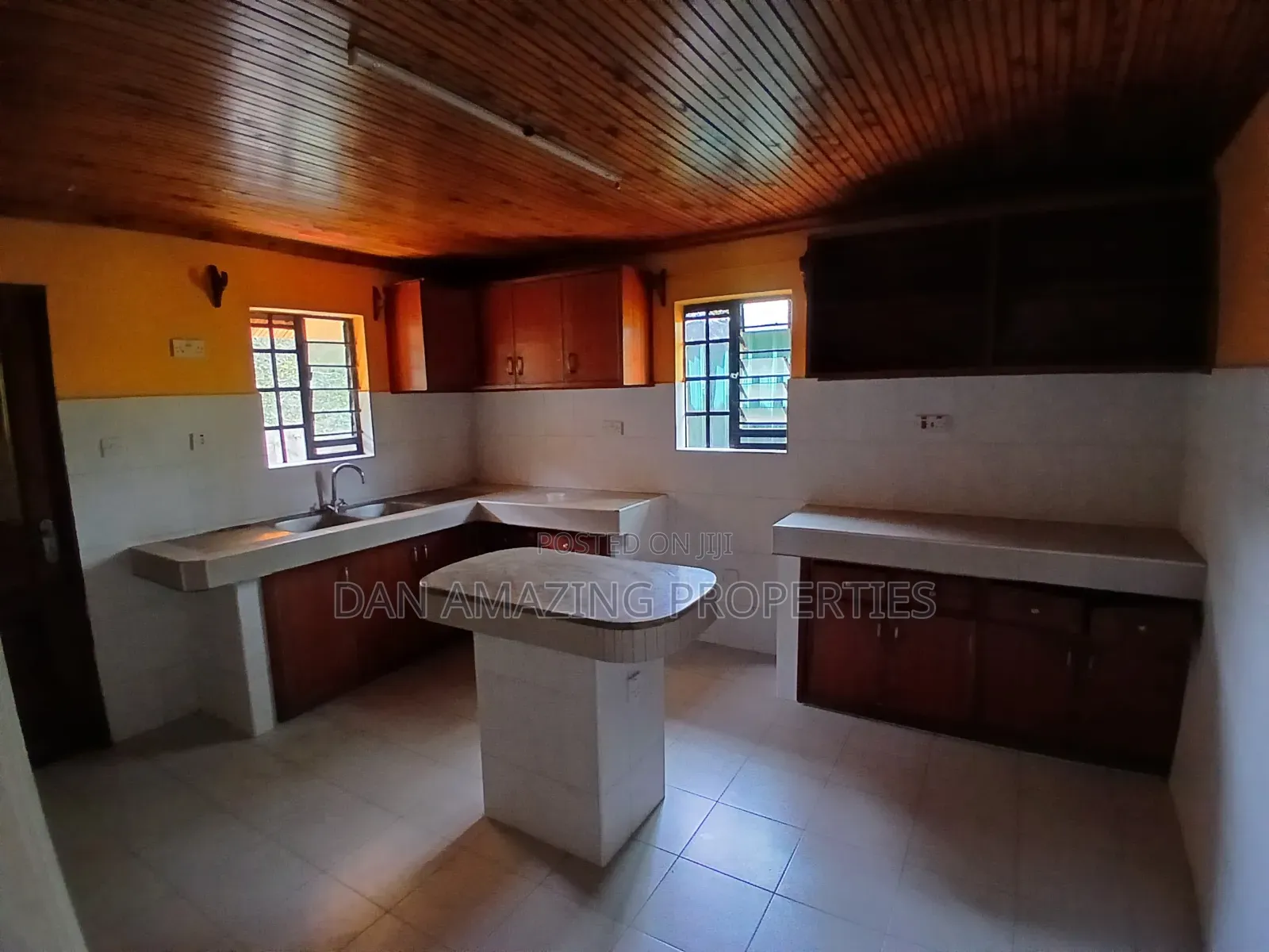 3bdrm Bungalow in Karen Plus Dsq, Hardy for rent