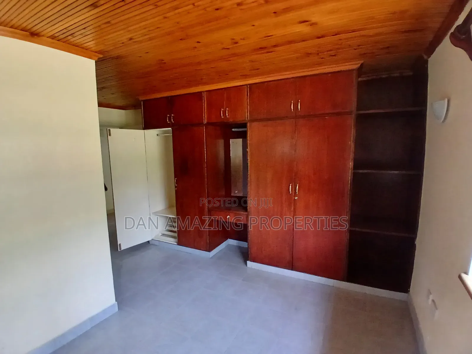3bdrm Bungalow in Karen Plus Dsq, Hardy for rent