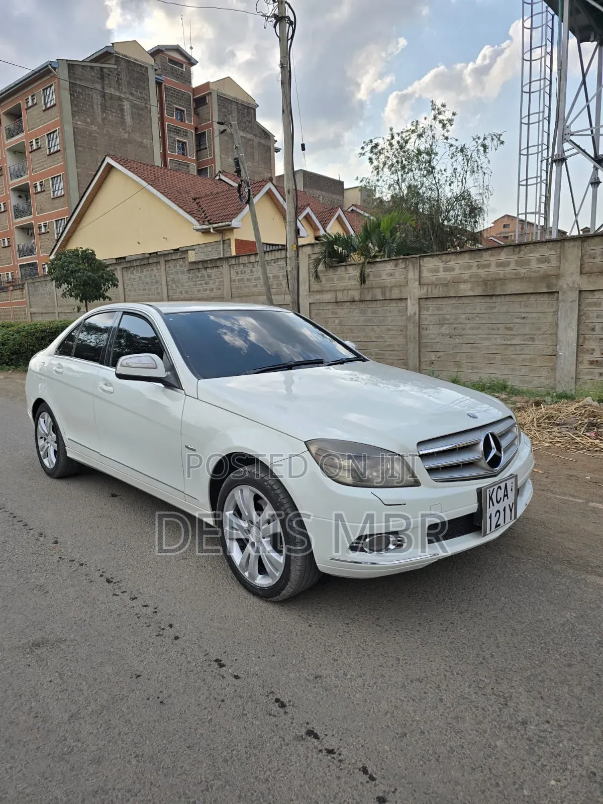 Mercedes-Benz C200 2009 White