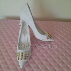 Ladies Shoes - thumbnail 2