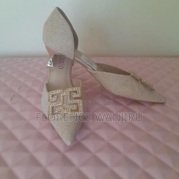 Ladies Shoes - thumbnail 7