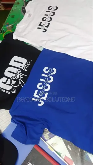  Custom Branded T-Shirts — Wear Your Brand With Style