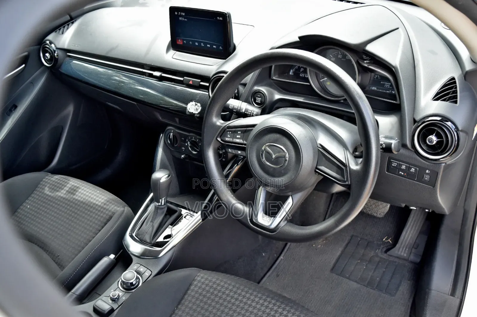 Mazda Demio 2018 White