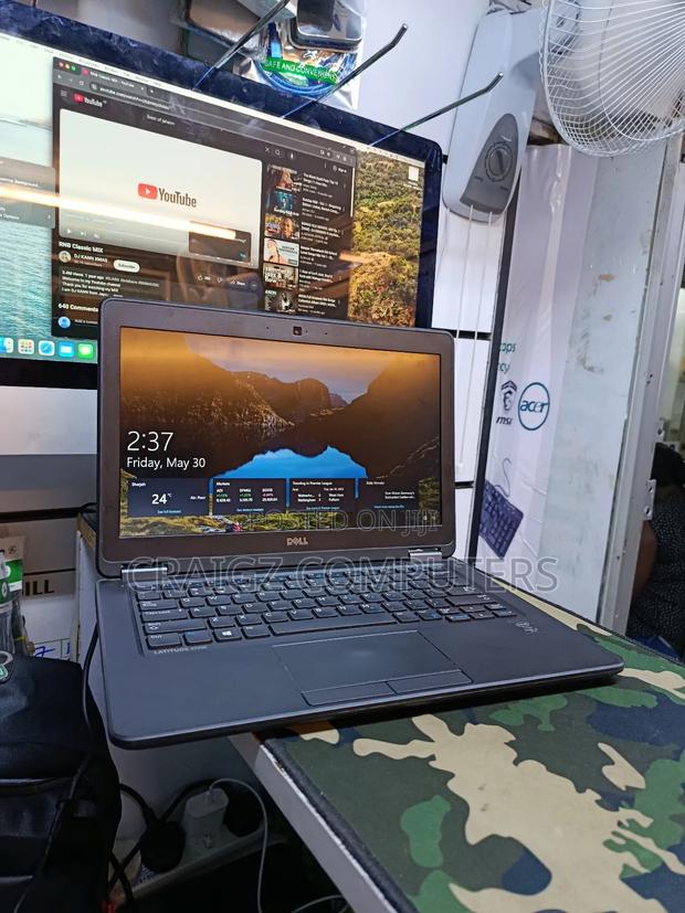 Laptop Dell Latitude 12 E7250 8GB Intel Core i5 SSD 250GB