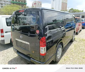 Toyota HiAce 2018 Black