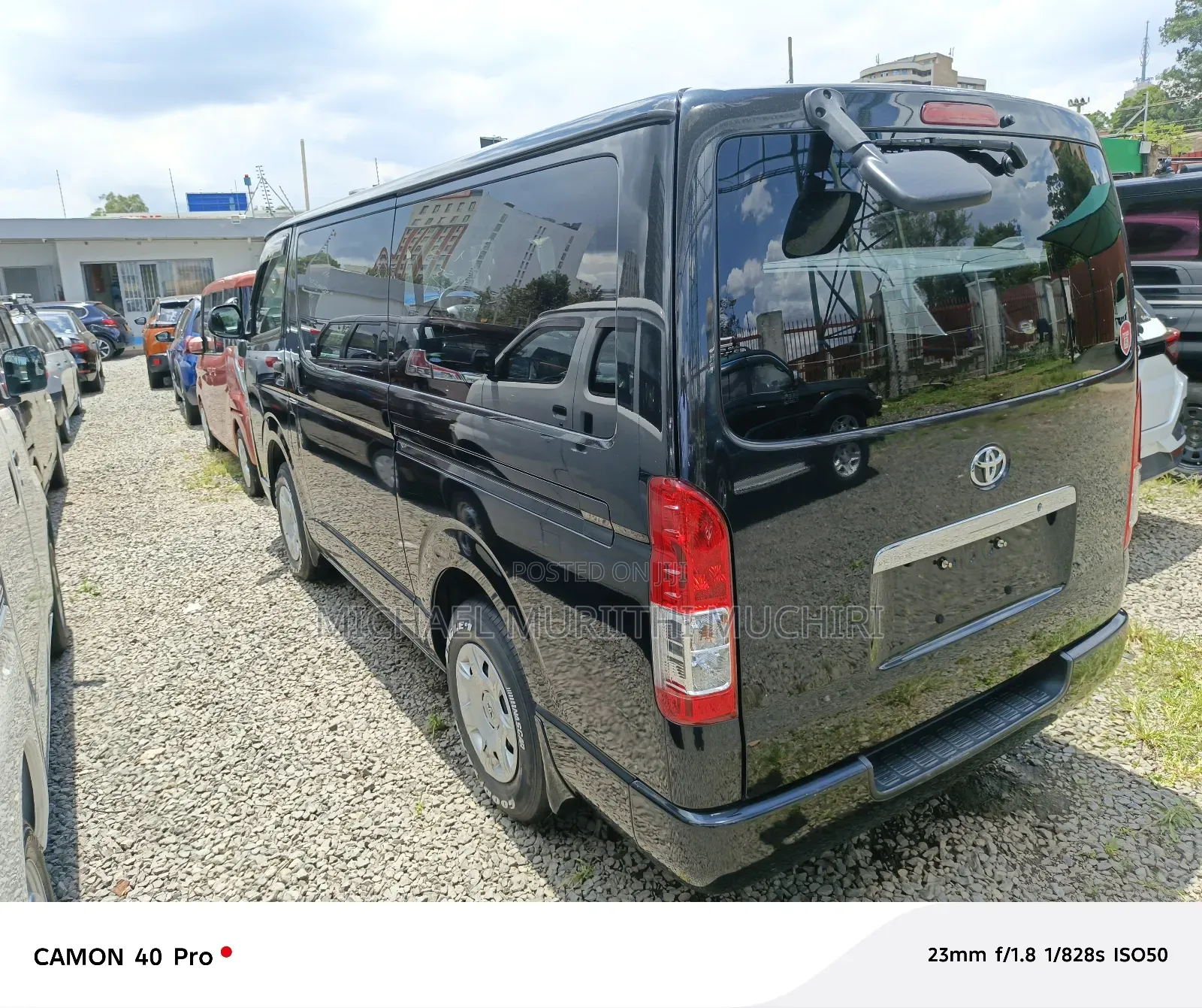 Toyota HiAce 2018 Black