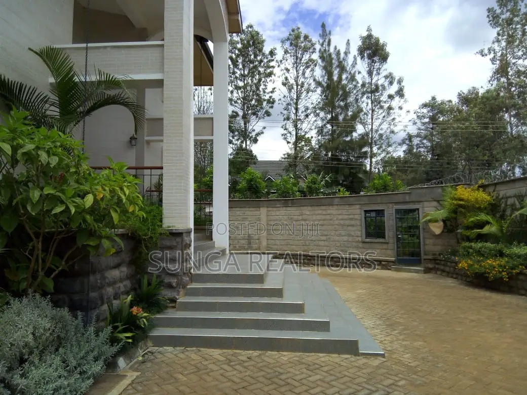 Furnished 2bdrm Apartment in Nyari Central for rent