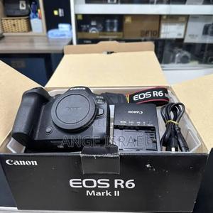 Canon R6 Mark 2 Plus Ef Adapter - thumbnail 2