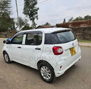 Toyota Passo 2017 White