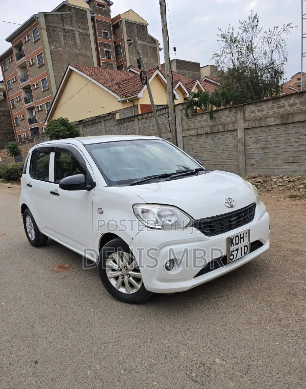 Toyota Passo 2017 White