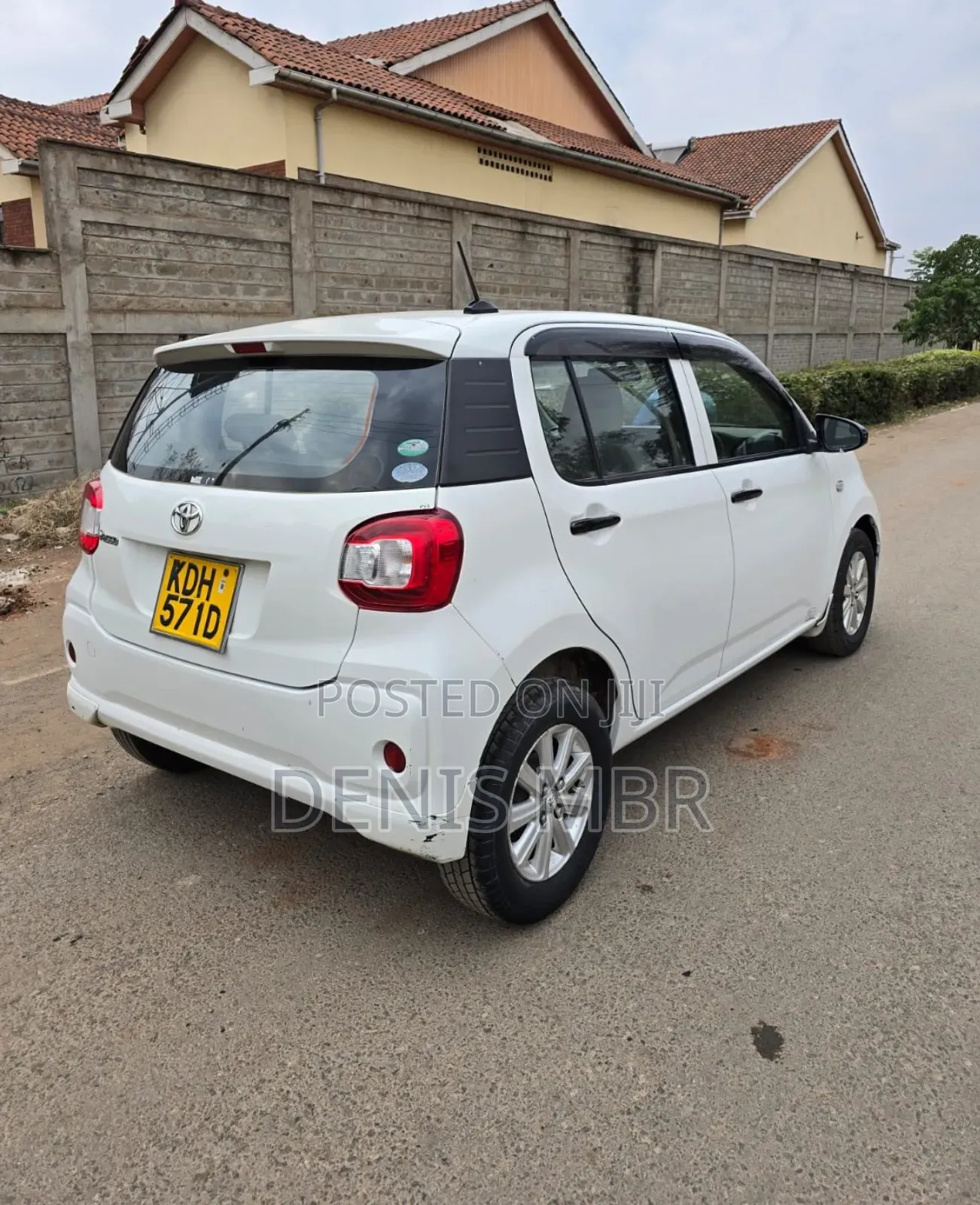 Toyota Passo 2017 White