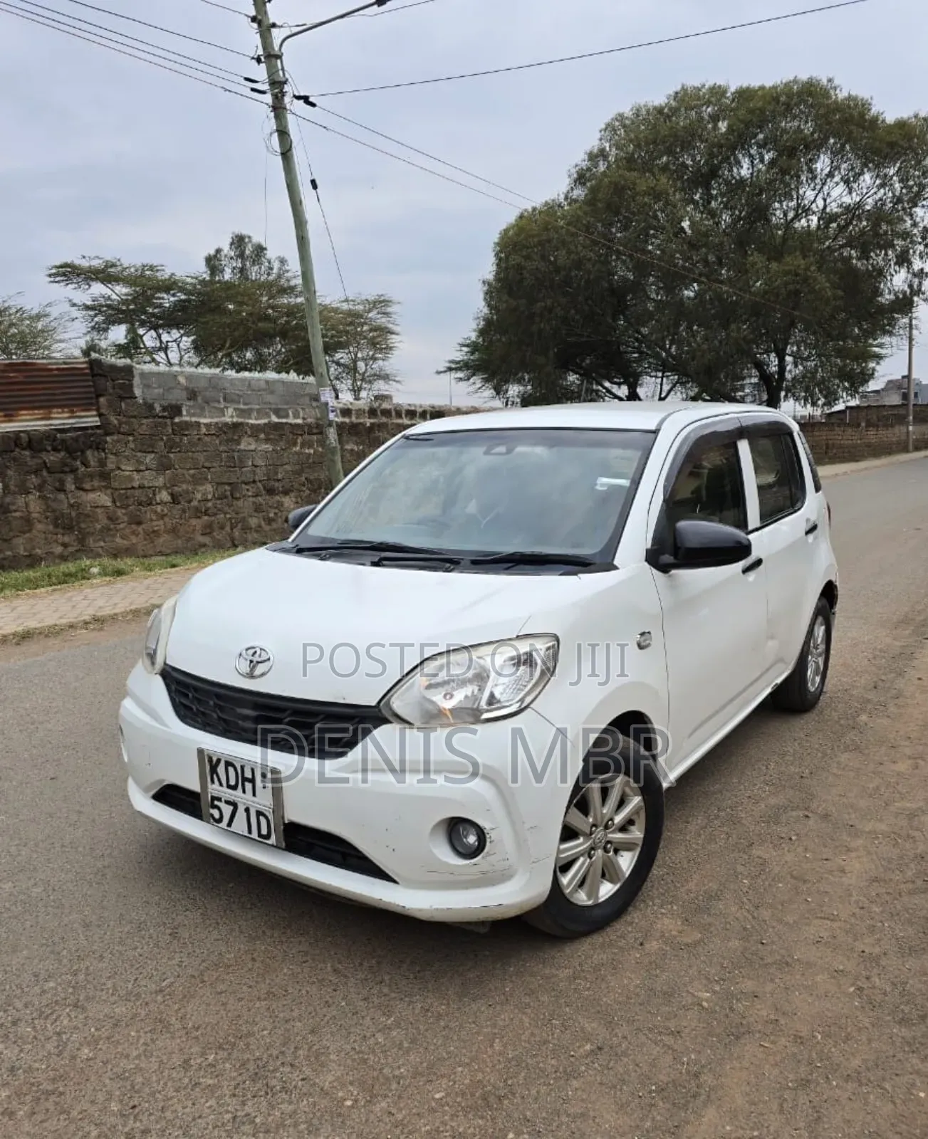 Toyota Passo 2017 White