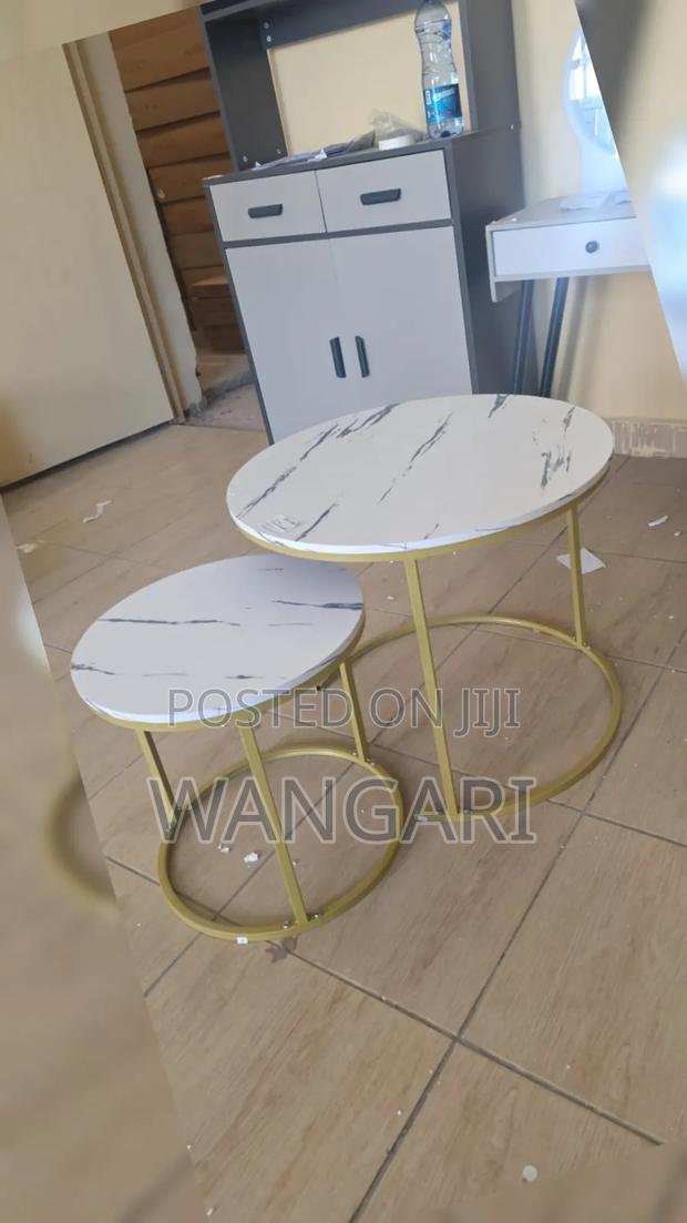 White Marble Top Nesting Table With Metal Stands