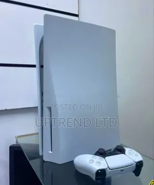 825gb SSD Internal Storage Playstation 5 Standard Disc Version