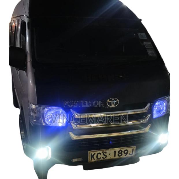 Toyota HiAce 2012 Silver - thumbnail 5