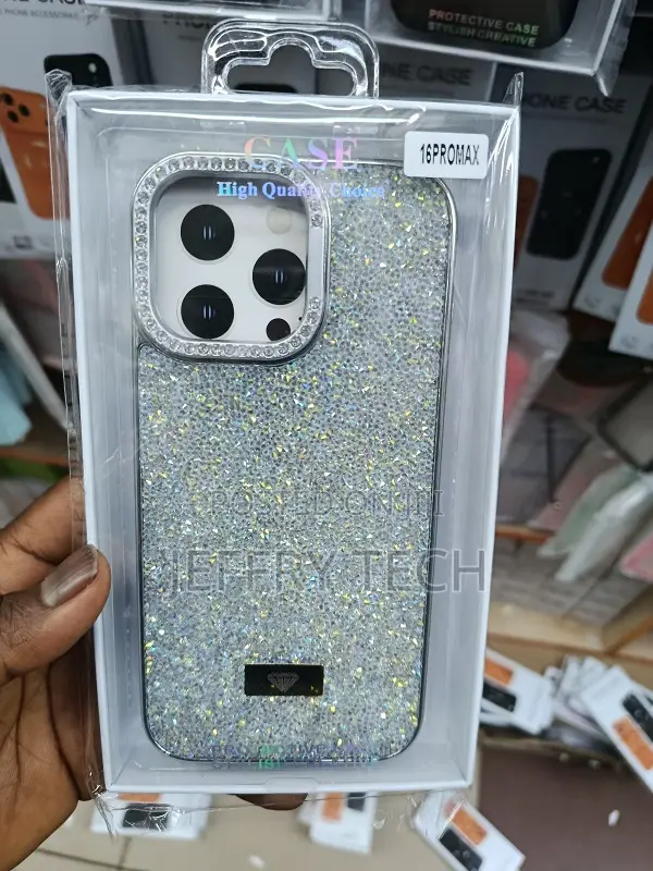 Shiny Diamond-Embellish Phone Case Designed for the iPhone 16 Pro Max