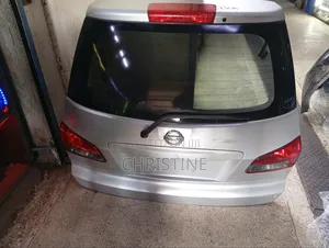 Nissan Wingroad Y12 Boot/Tailgate Complete