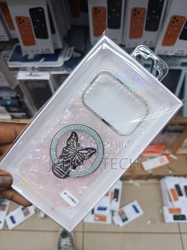 iPhone 17 Pro, a Decorative Ring Stand With a Butterfly Design. - thumbnail 3