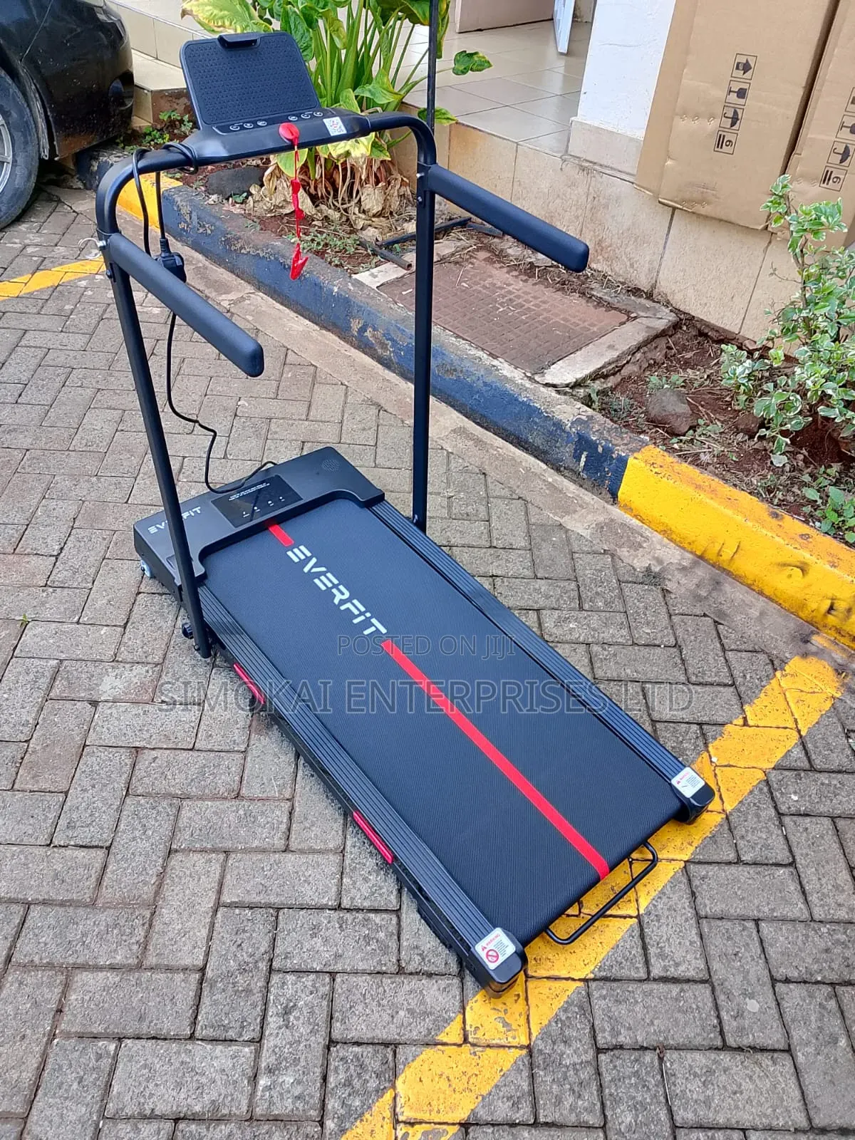Everfit Foldable Walking Pad With Auto Incline