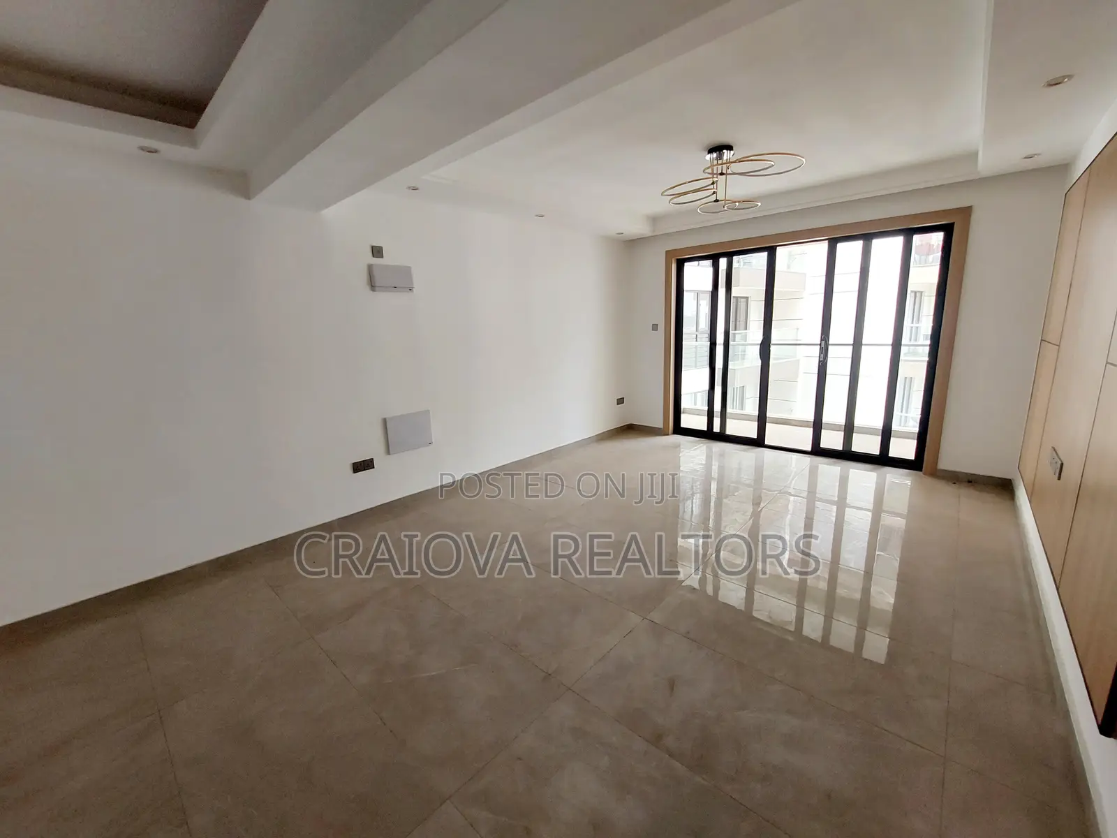 3bdrm Apartment in Riverside Drive for sale