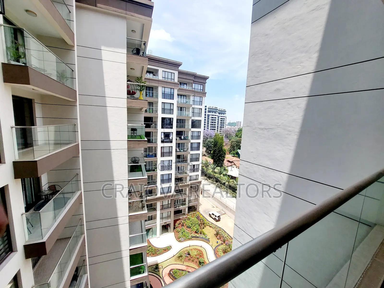 3bdrm Apartment in Riverside Drive for sale