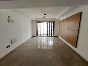 3bdrm Apartment in Riverside Drive for sale